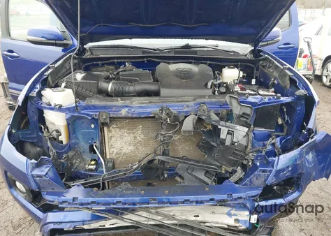 2023 Toyota Tacoma Trd Off Road из США, поврежденный, VIN 3TMCZ5AN4PM560167